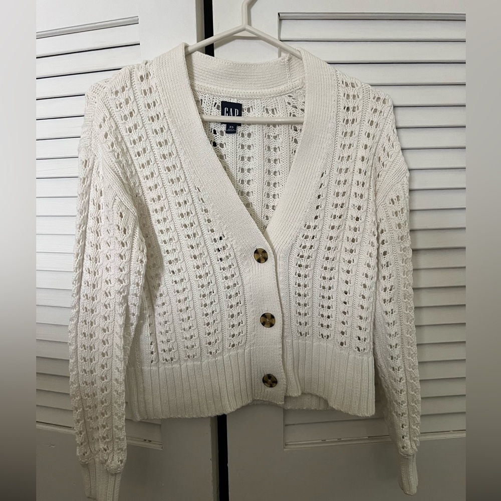GAP Ivory Textured Knit Cardigan